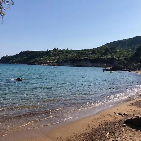 בית נופש Peony Koróni