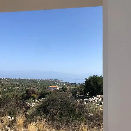 بيت للعطل Peony Koróni