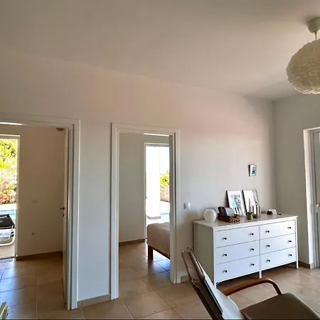 Dom wakacyjny Peony Koróni